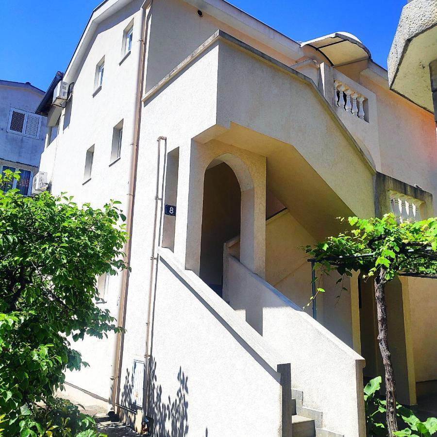 Apartmani Asanovic บุดวา ภายนอก รูปภาพ